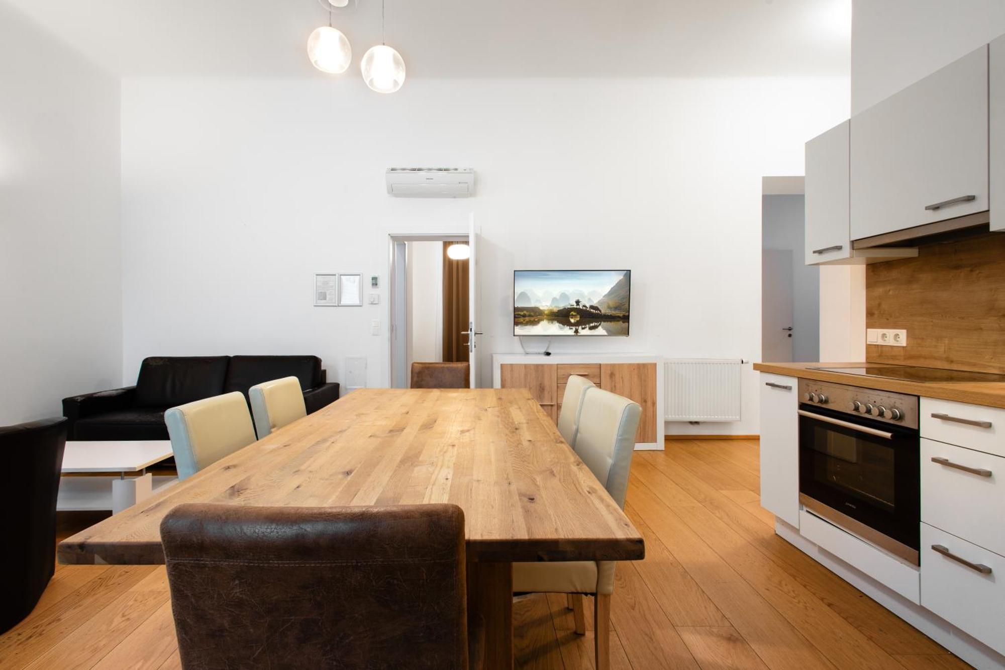 Tabor Apartment *
